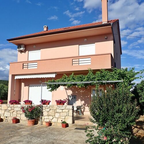Apartments With Parking Space Posedarje, Novigrad - 25411 Posedarje