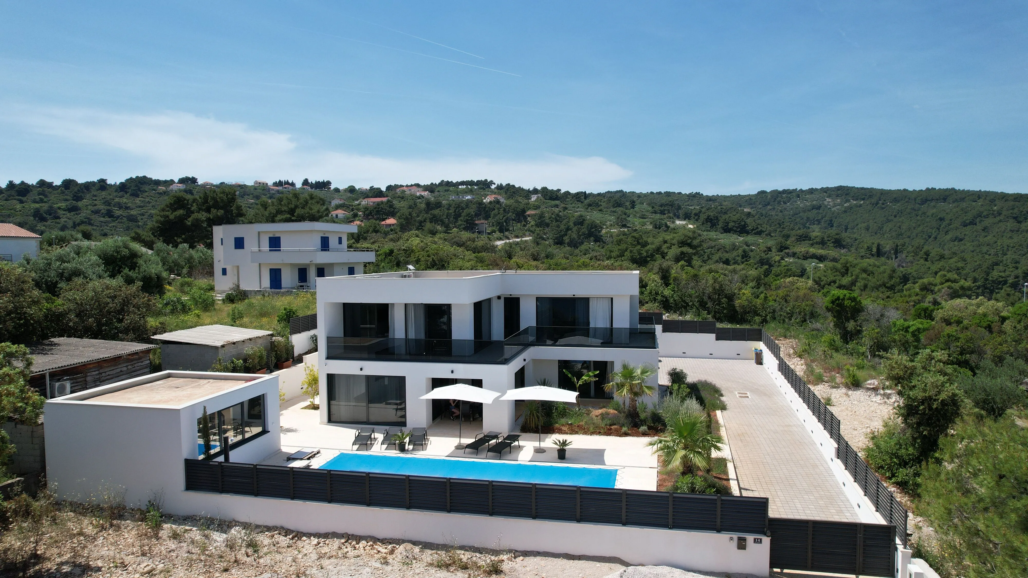 Family Friendly House With A Swimming Pool Rogač, Šolta - 25444 Rogač