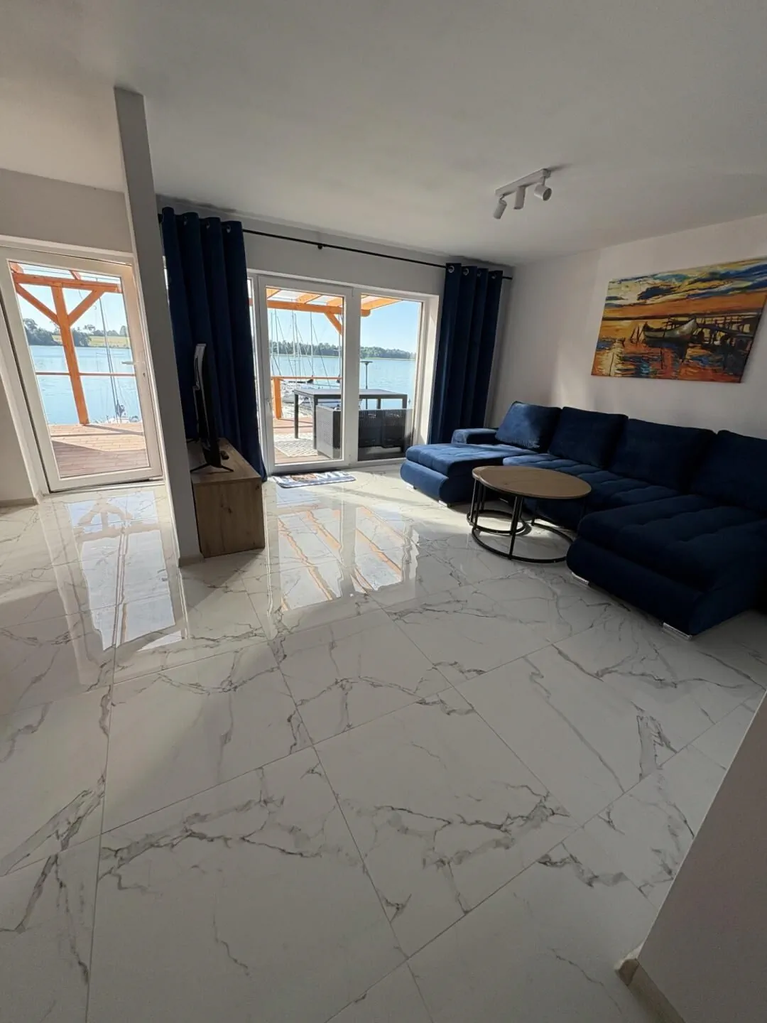 Apartamenty rzut beretem Ryn