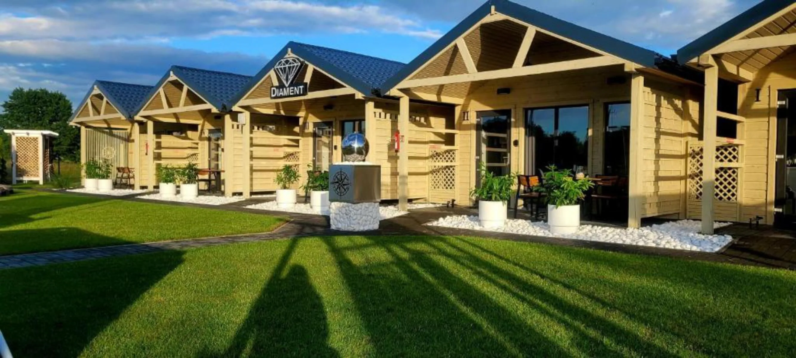 Domki DIAMENT, Comfortable Cottages near the Sea & Lake in Dziwnówek