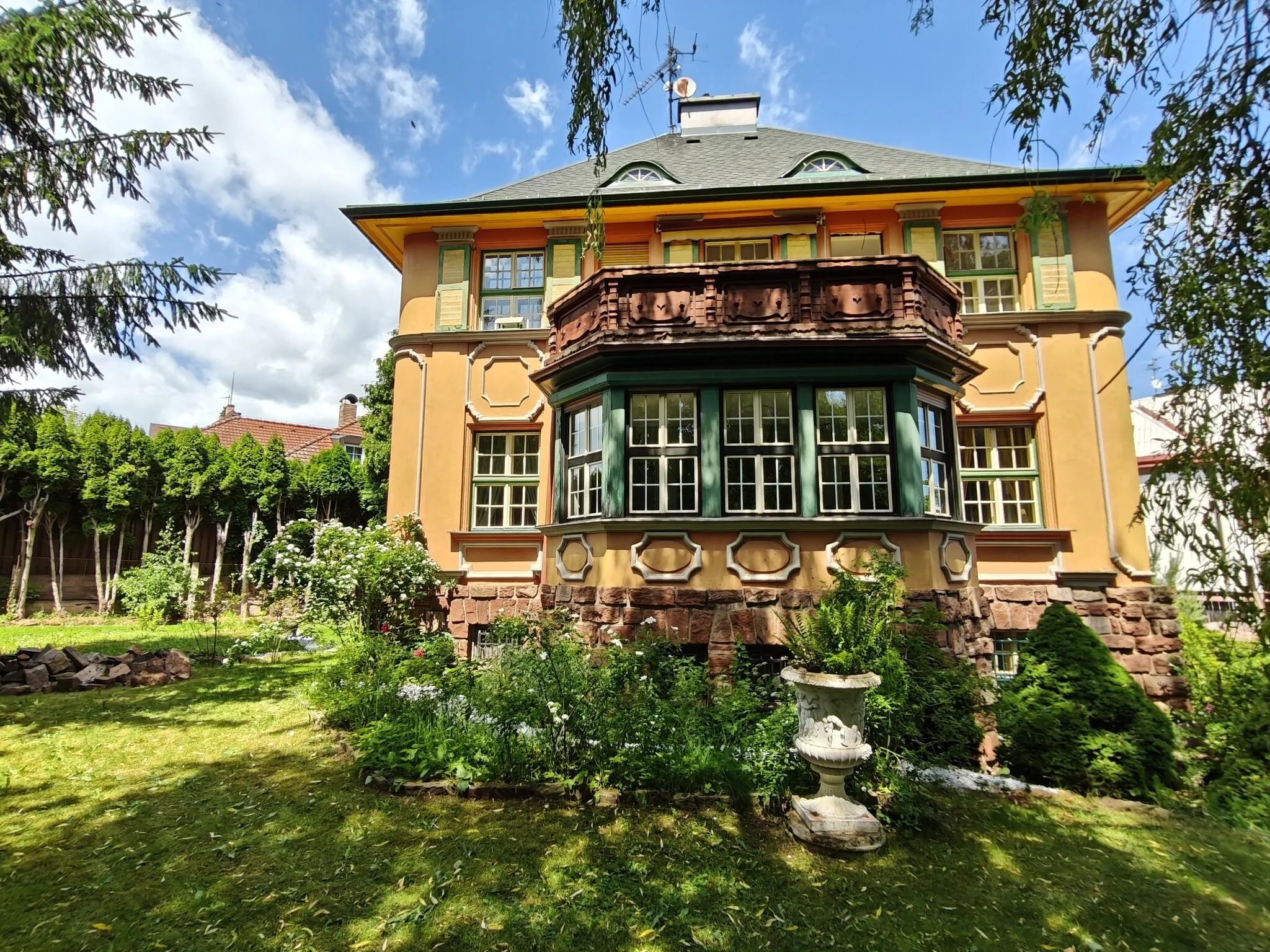 Vila Mezi Časy