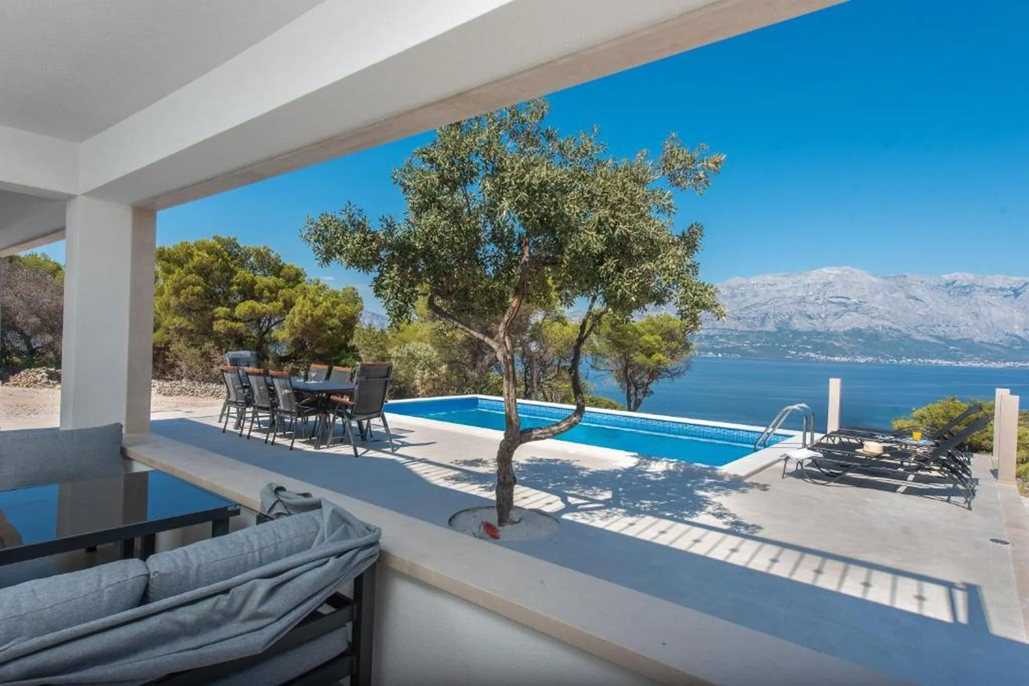 Villa Azure Bay Povlja