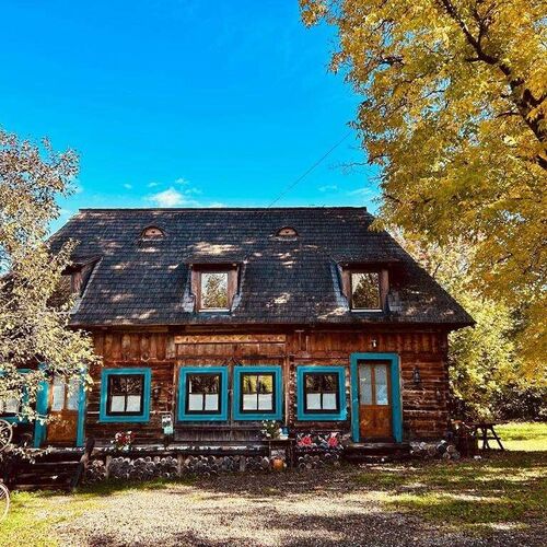 Breb's Cosy Barn