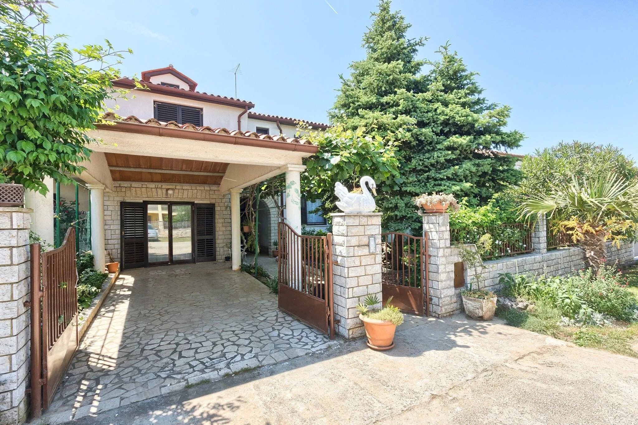 Apartments Melita Valbandon