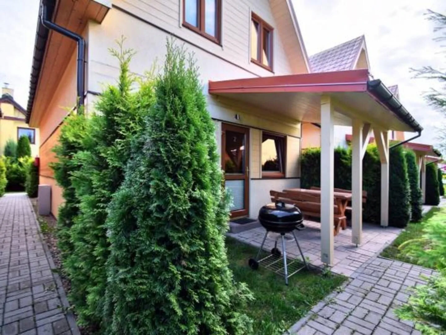Domki i Pokoje Vena Sarbinowo
