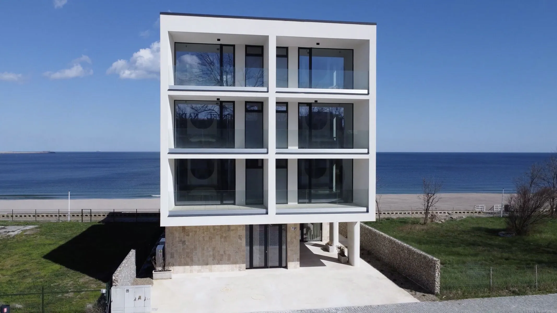 Aliz - Apartamente de Vacanță Eforie Nord