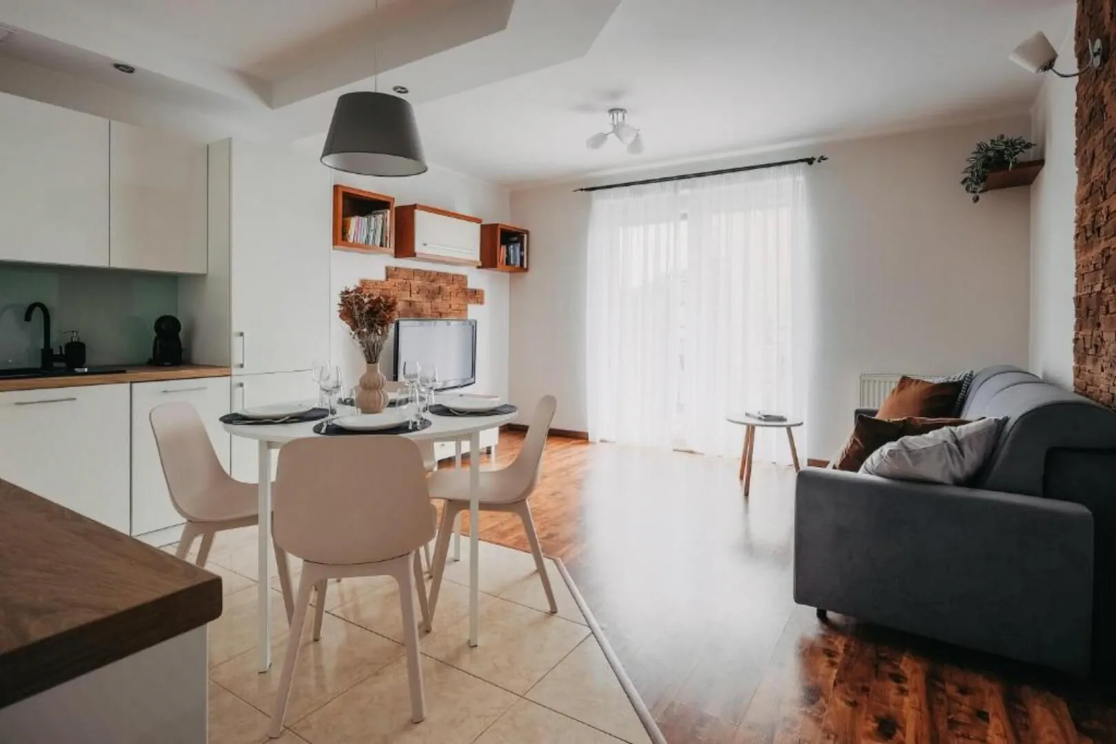 Kromera - cisza i wygoda - komfort w rozsądnej cenie - Wrocław - Fair Rentals