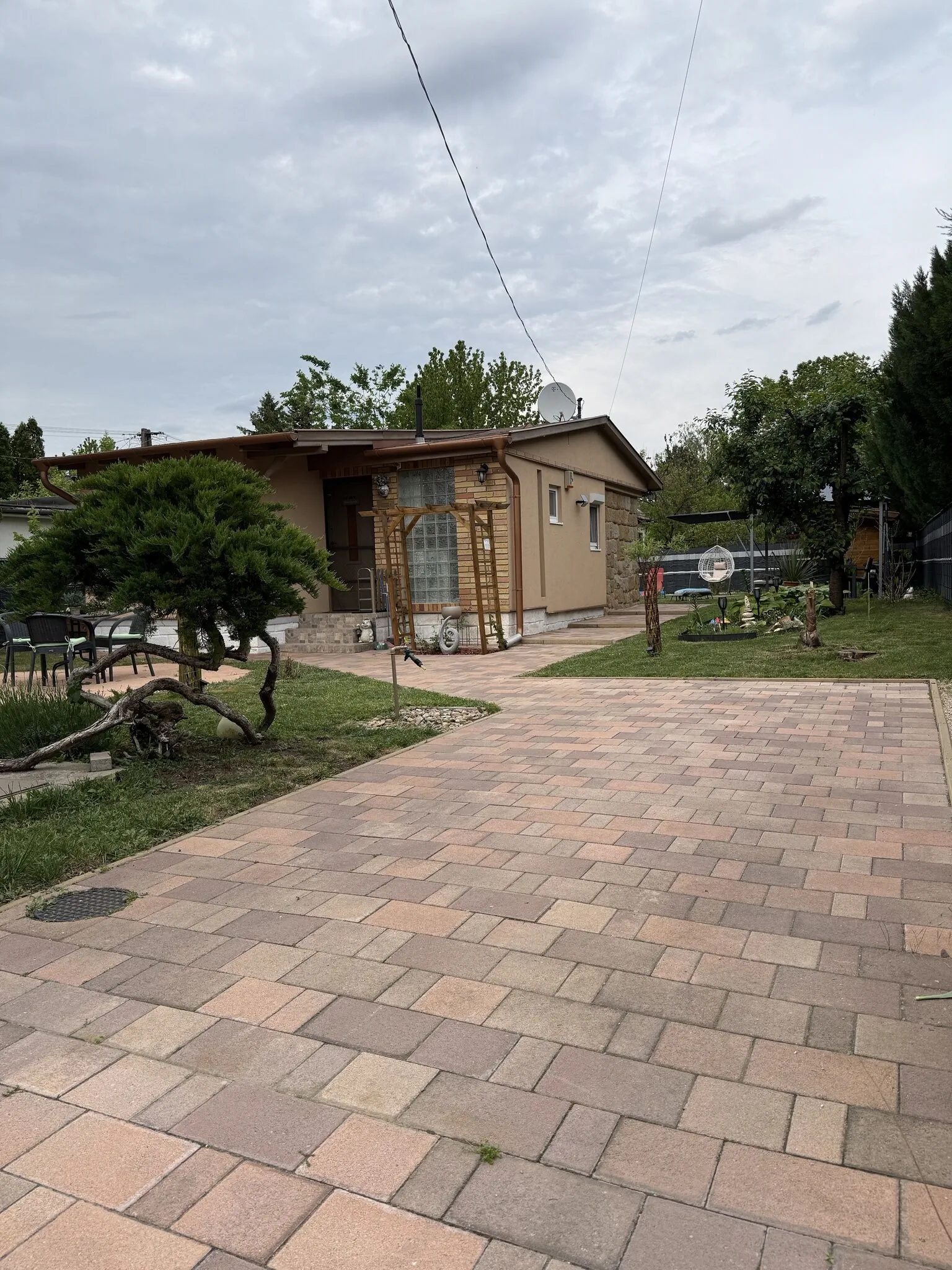 Relax Island Apartman Gárdony