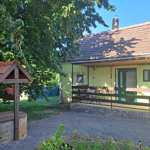 Türje Tourist Apartman