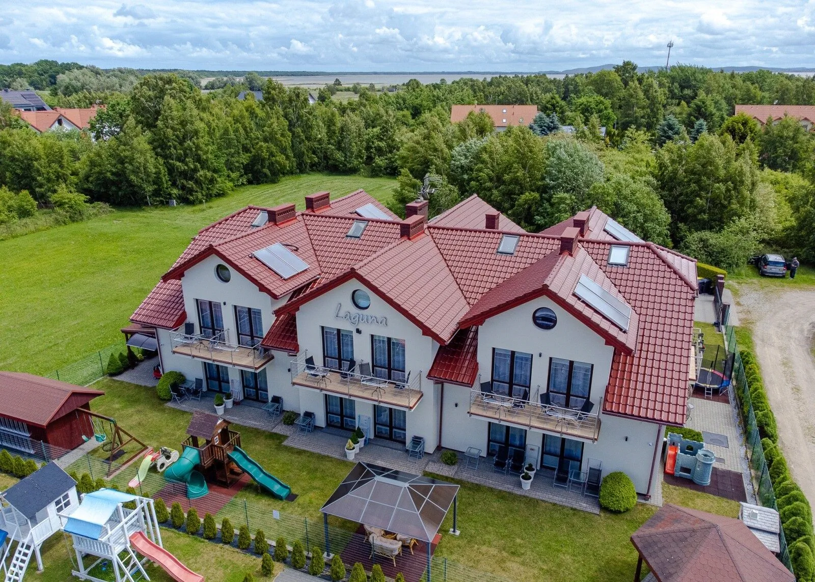 Villa Laguna Rowy