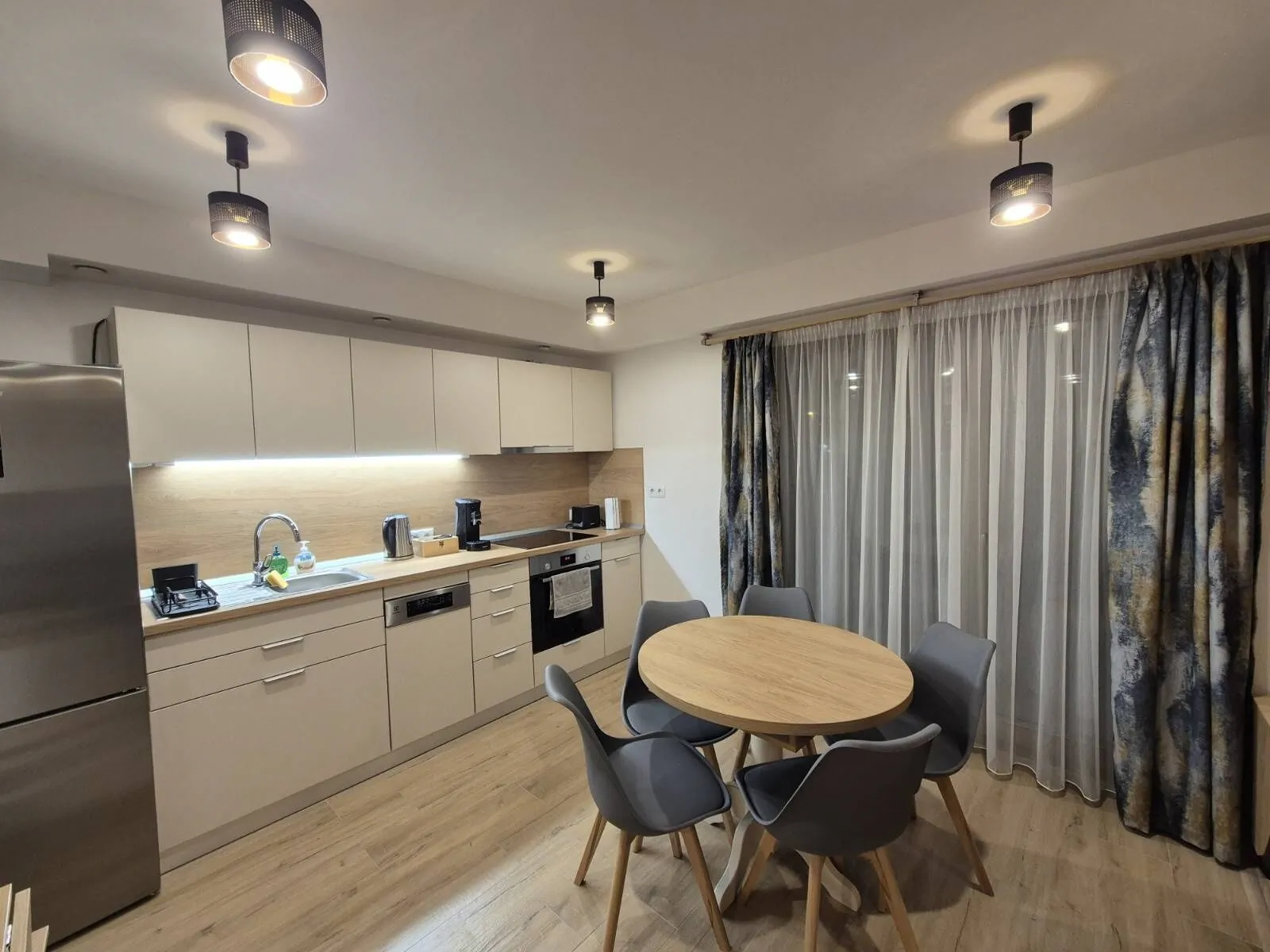 Apartment Green Ballad Târgu Mureș