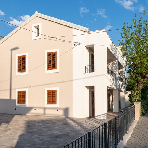 Apartments Villa Merkur Makarska