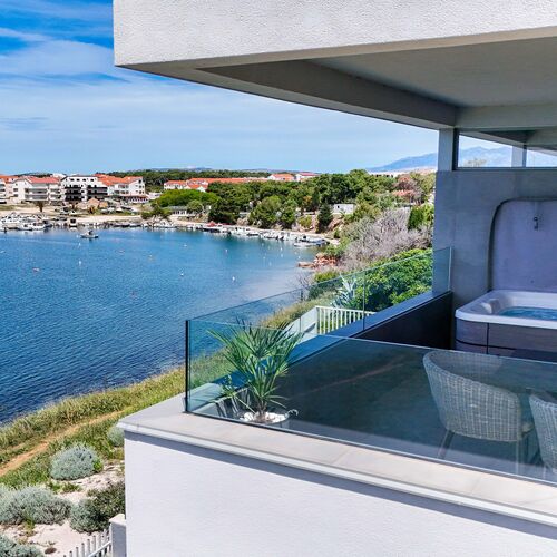 Apartment Luxury Beachfront Jacuzzi Suite with Sea View Povljana