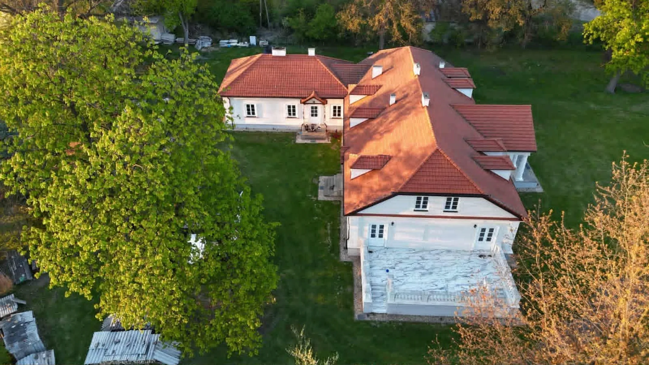 Historyczny Dwór Tadeusza Reklewskiego Czajęcice