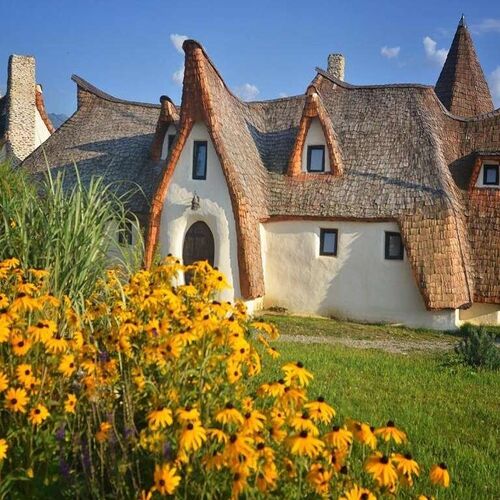 Castelul de Lut Valea Zânelor Porumbacu de Sus