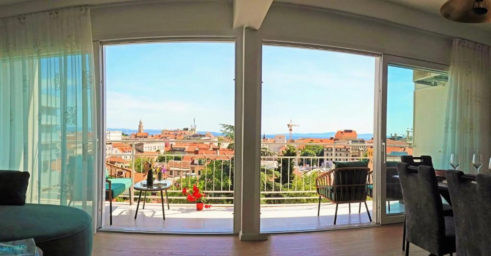 Apartment City View Split