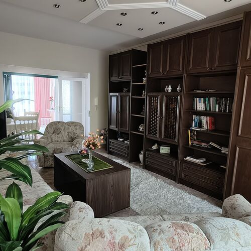 J+J Bazsarózsa Apartman Makó