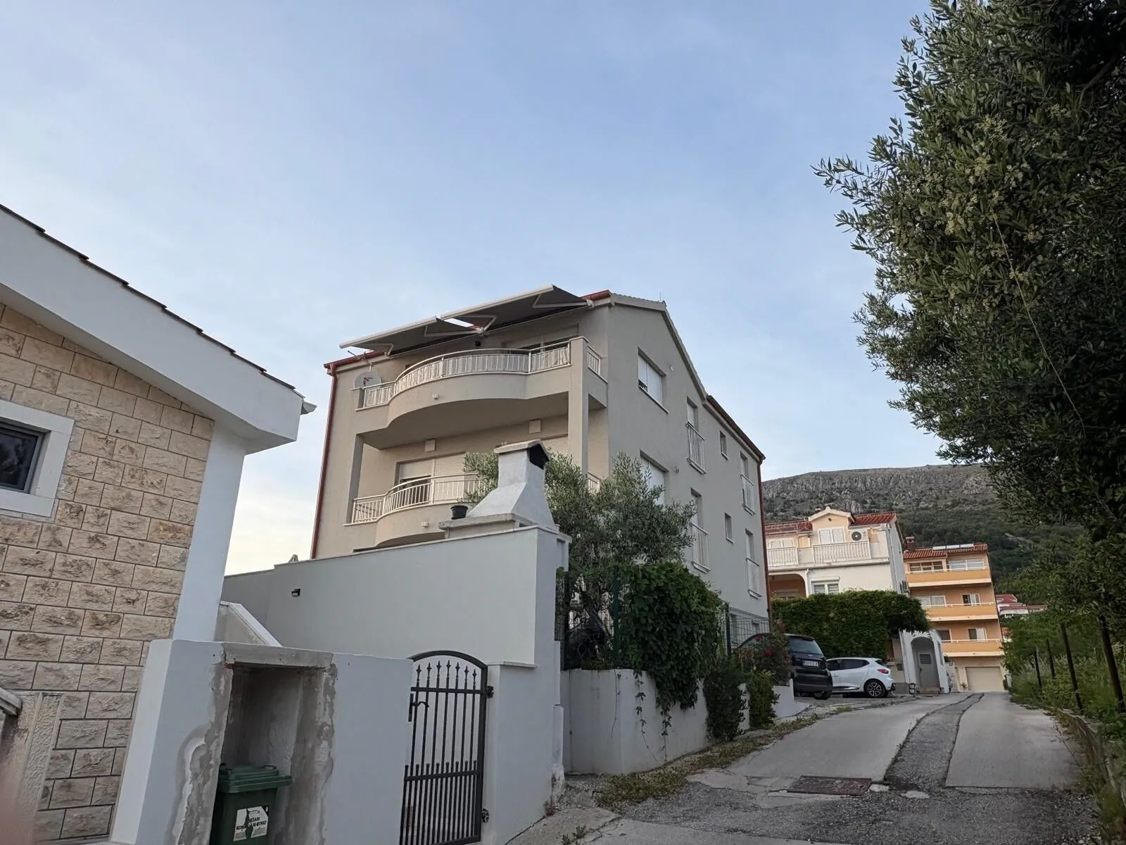 Apartments With Parking Space Podstrana, Split - 27163 Podstrana