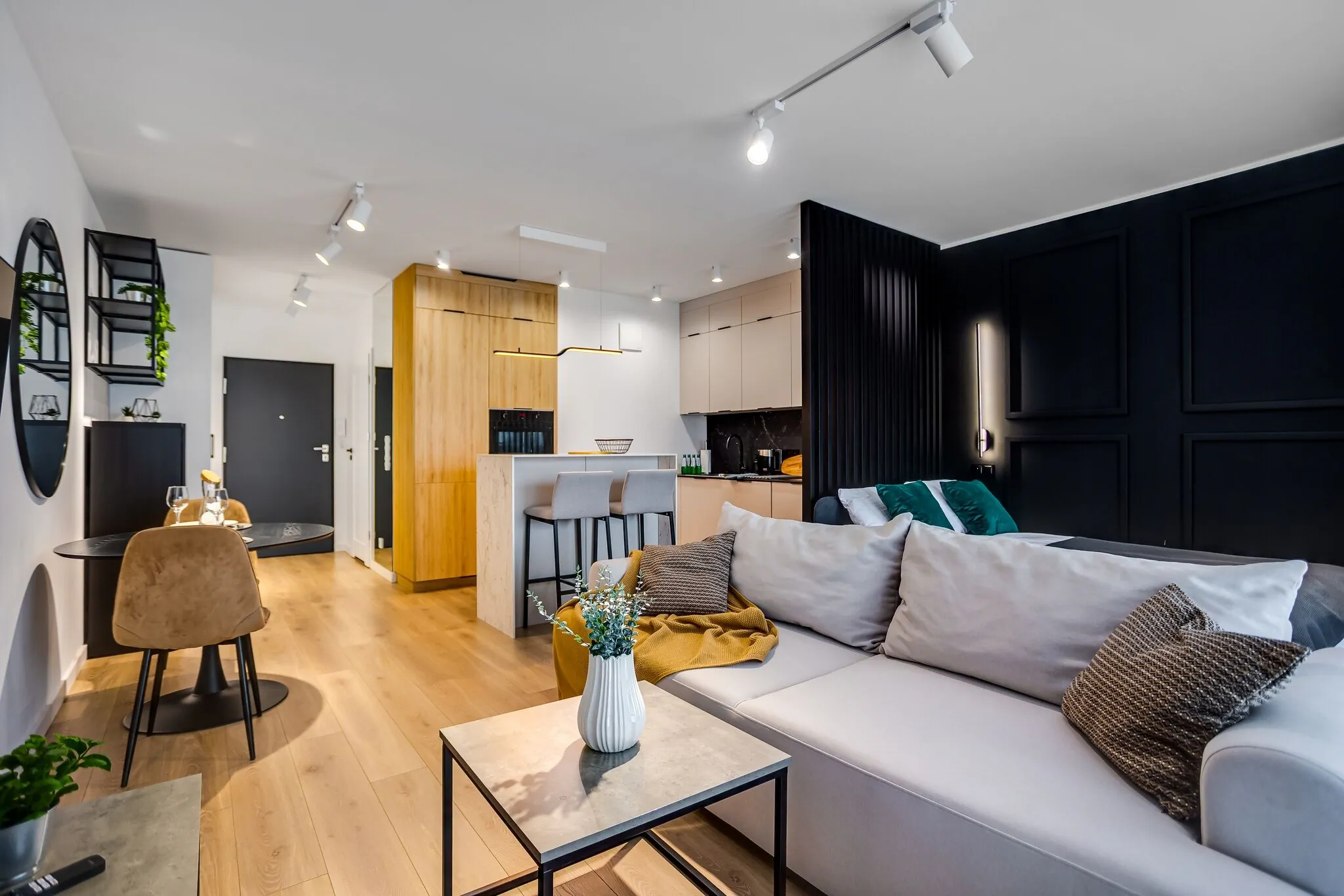 Bułgarska 59e - Zmysłowy Design & Komfort Balkon Poznań
