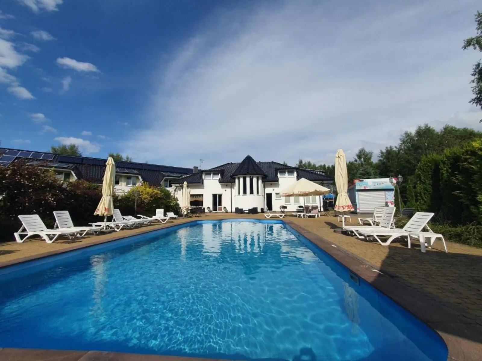 Brydar with Sauna, Swimming Pool and Jacuzzi Mielno