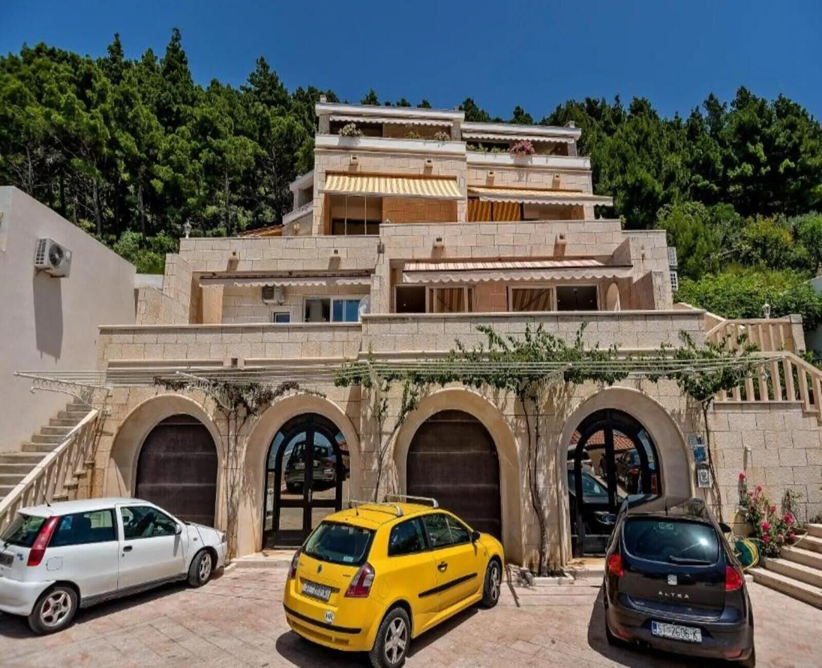 Apartmani D&D Sosic Brela