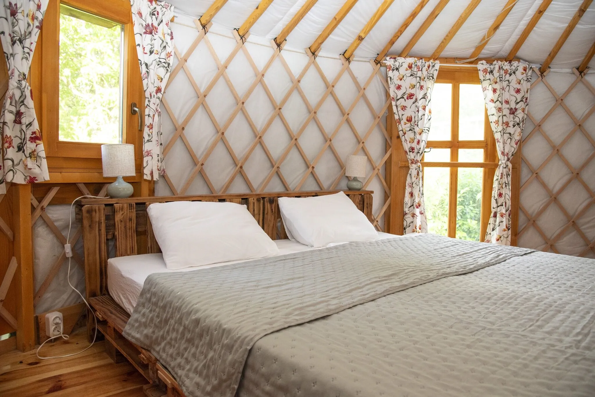 Bálint Jurta Glamping Gyenesdiás