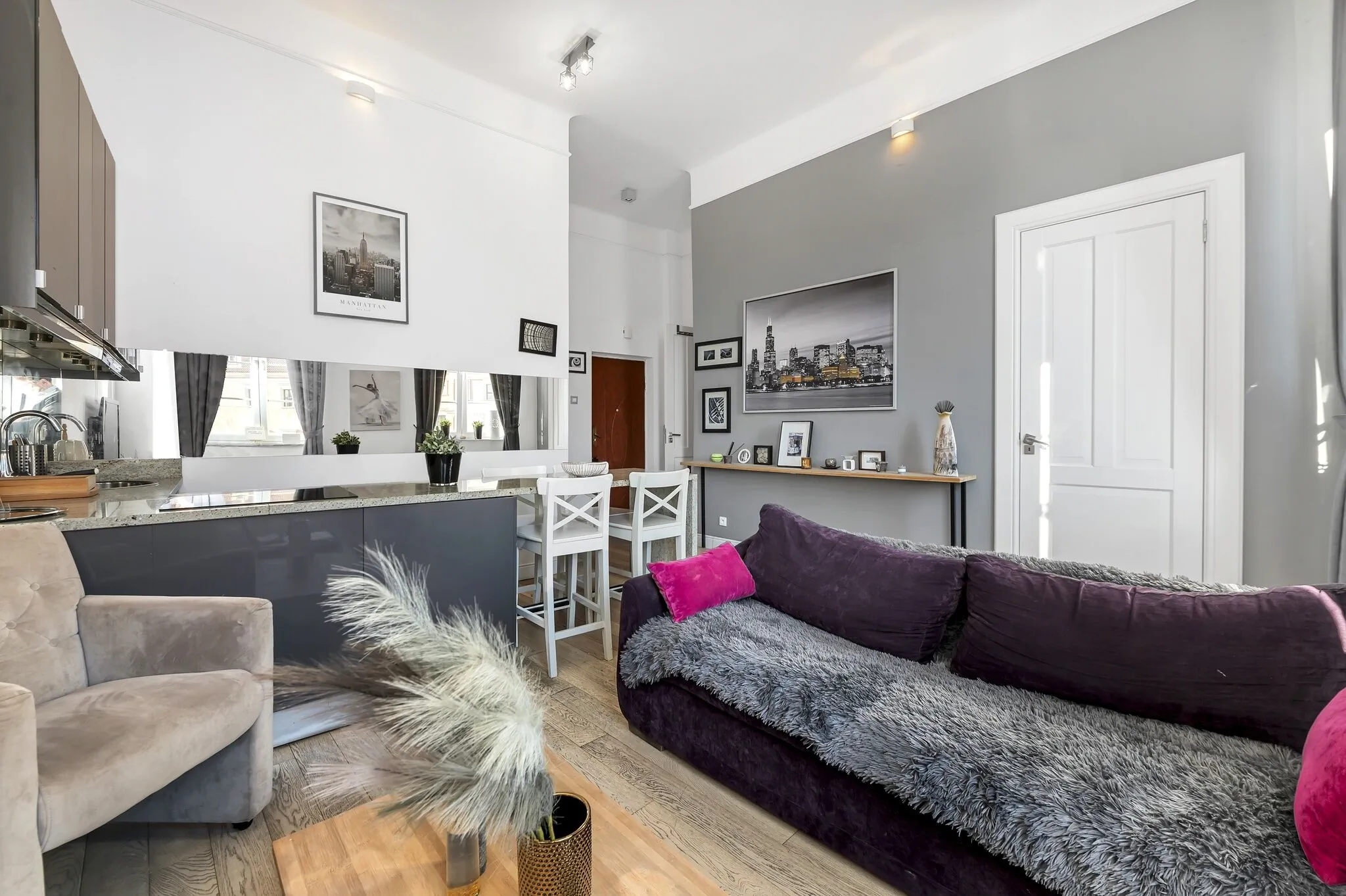 Lumina Stylish apartment in Old Town Warsaw