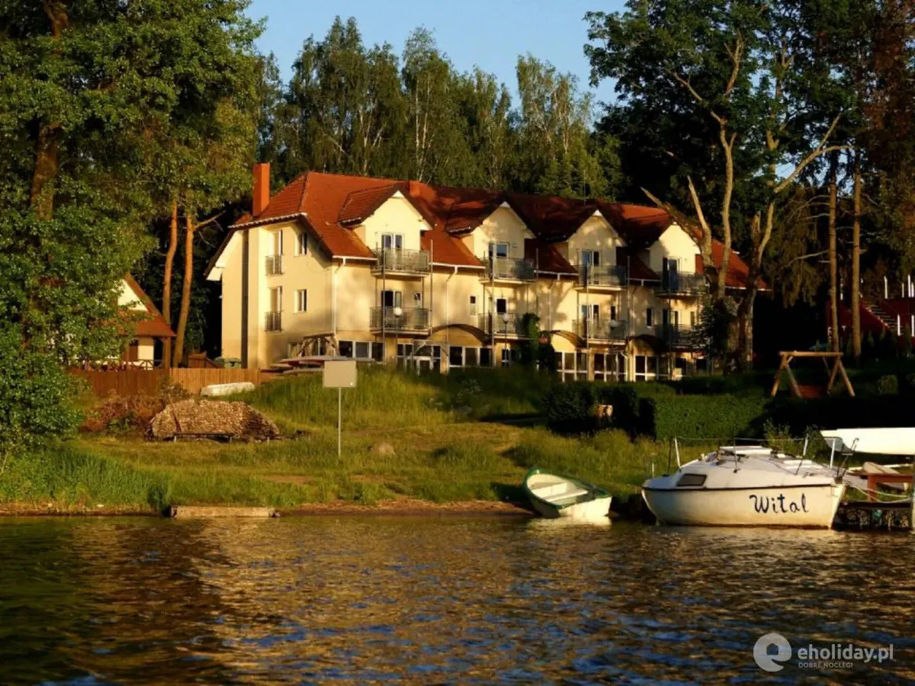 Apartamenty Biały Łabędź Kretowiny