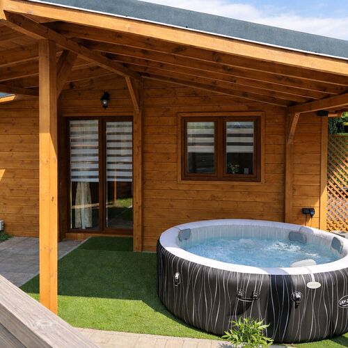 Domek nad Strumykiem z jacuzzi Międzybrodzie Bialskie