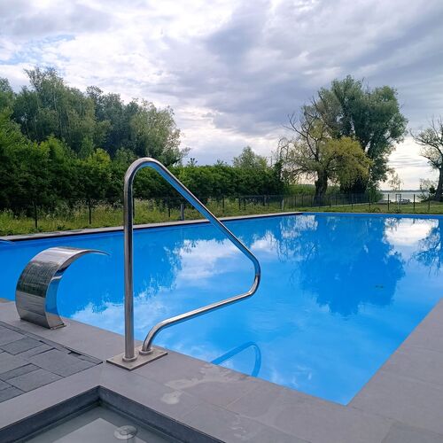Lake Resort Beach Apartment Keszthely