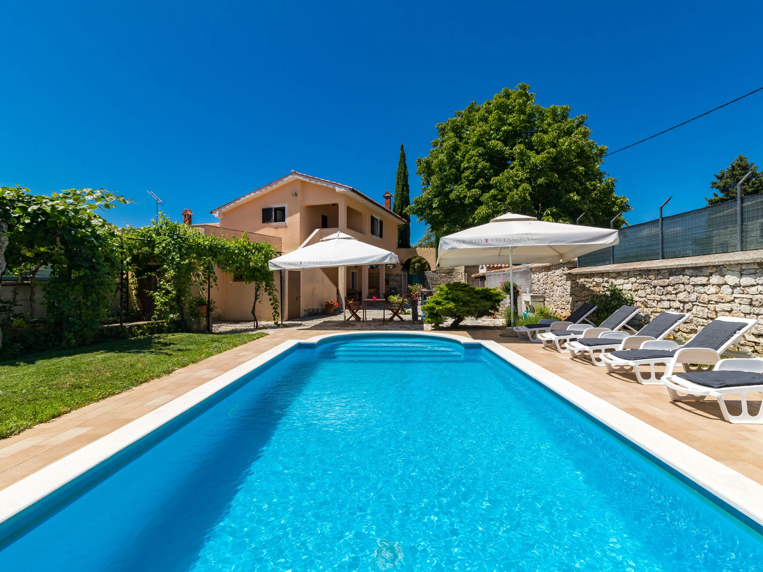 Villa San Giacomo Bačva, Višnjan