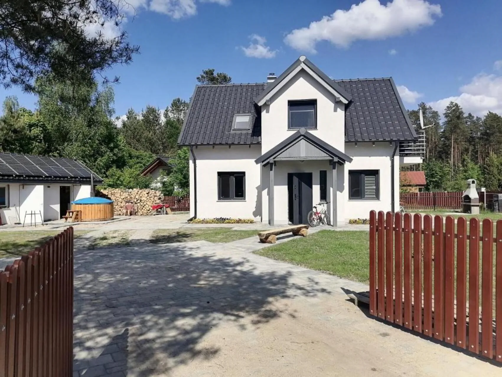 Mazury domek całoroczny przy lesie, jezioro Pelnik