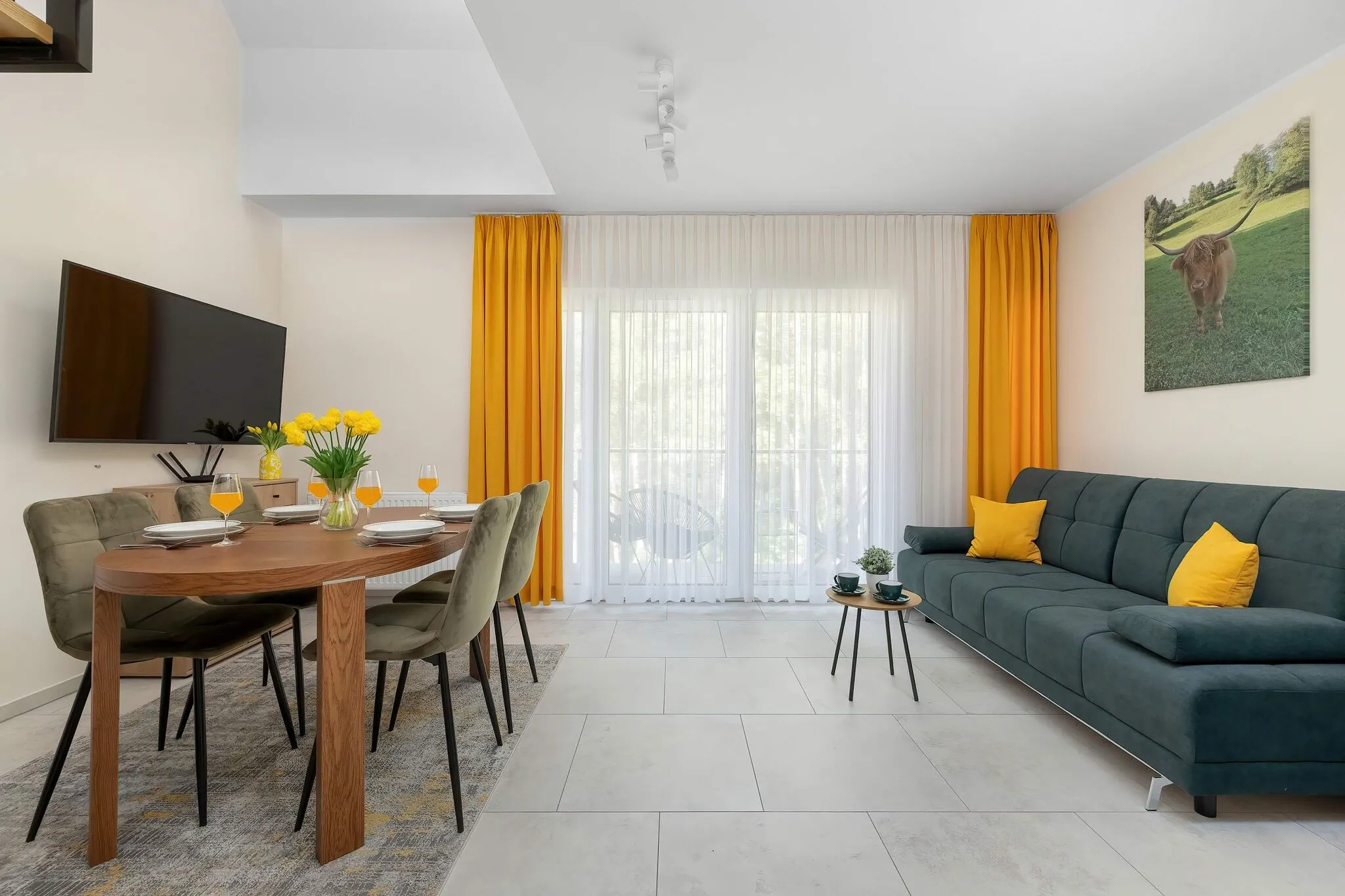 Zaciszna 11 | Przytulny Apartament | Parking | Balkon | Blisko Plaży