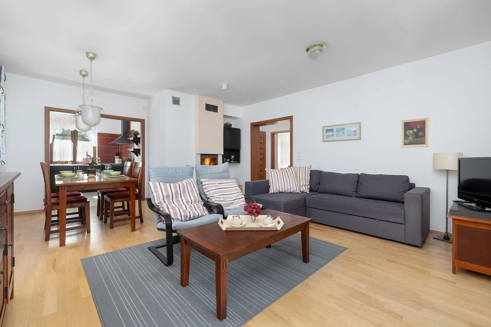 Amber House z Ogrodem | Trzy Sypialnie, Taras