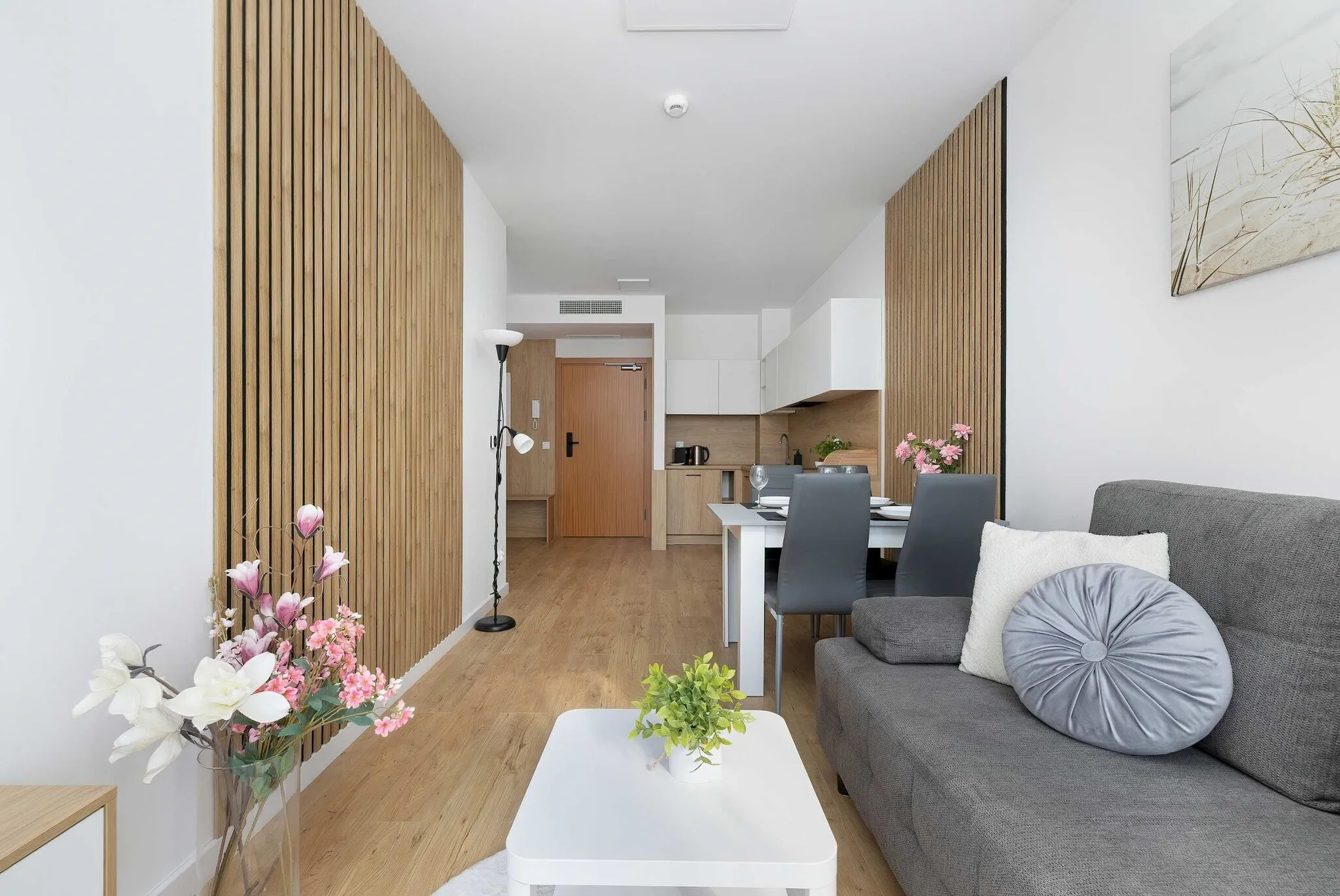 Sosnowy Las 30 | Przytulny Apartament | Taras | Klimatyzacja