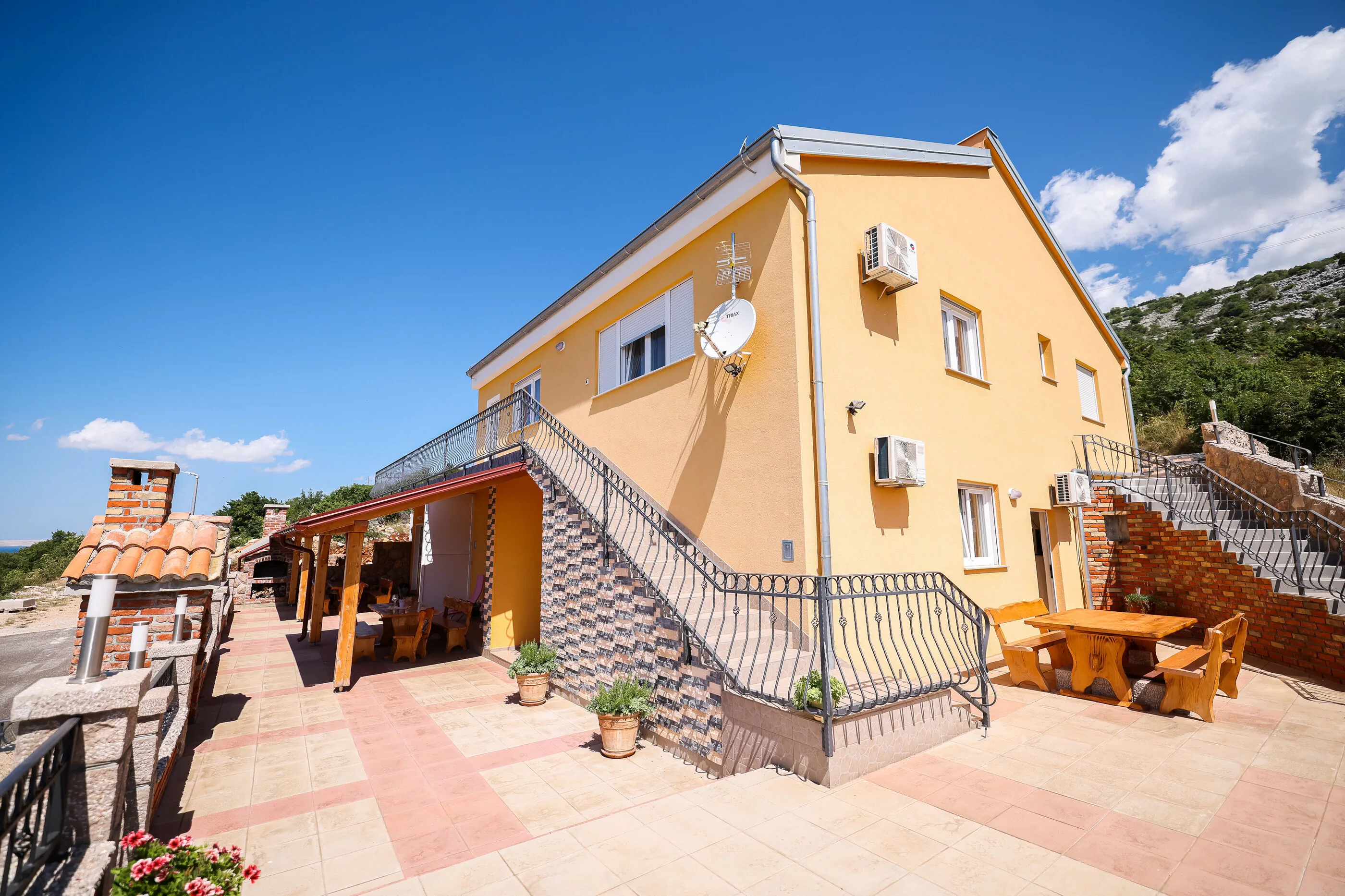 Apartments Lucky Tribanj-Kruscica