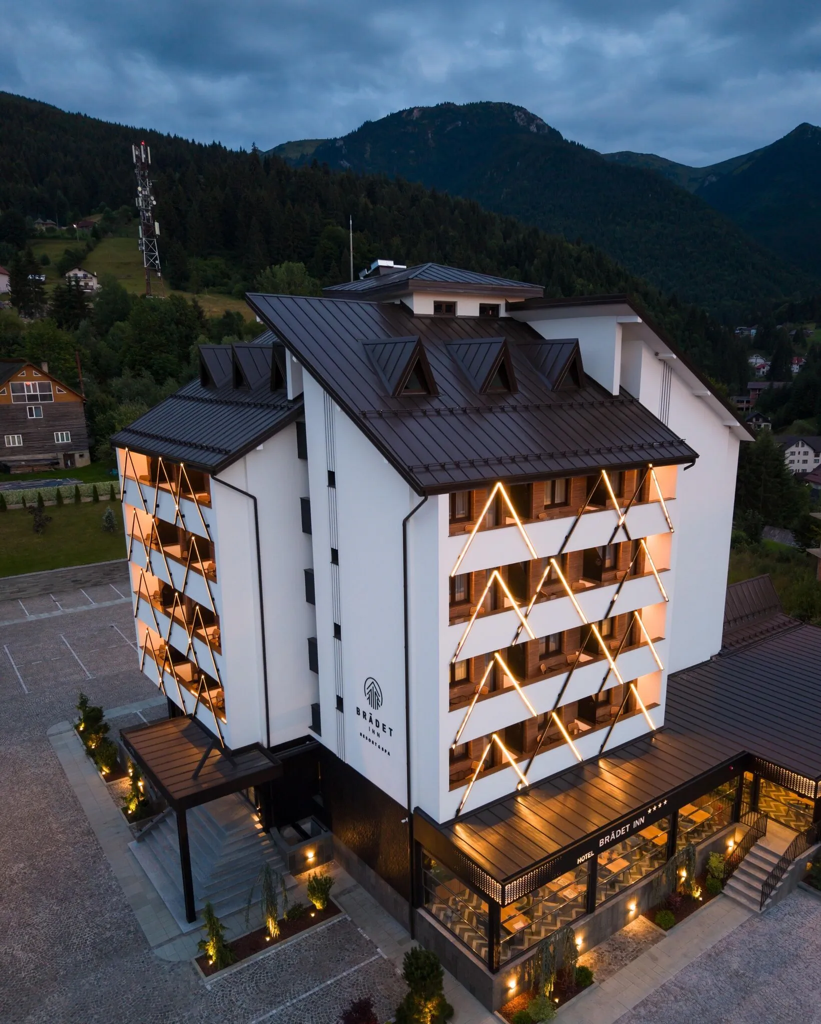 Hotel Bradet INN Resort & Spa Borșa