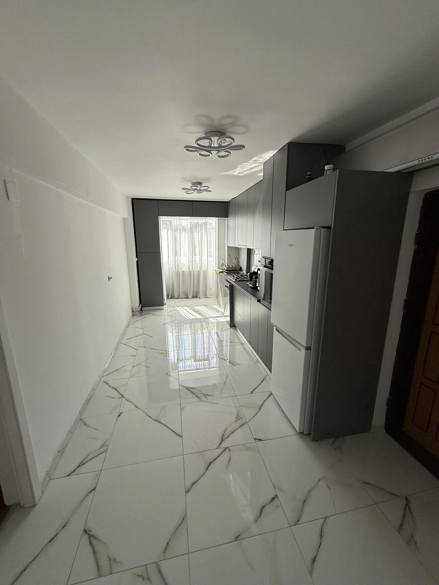 Apartament La Radu Caracal