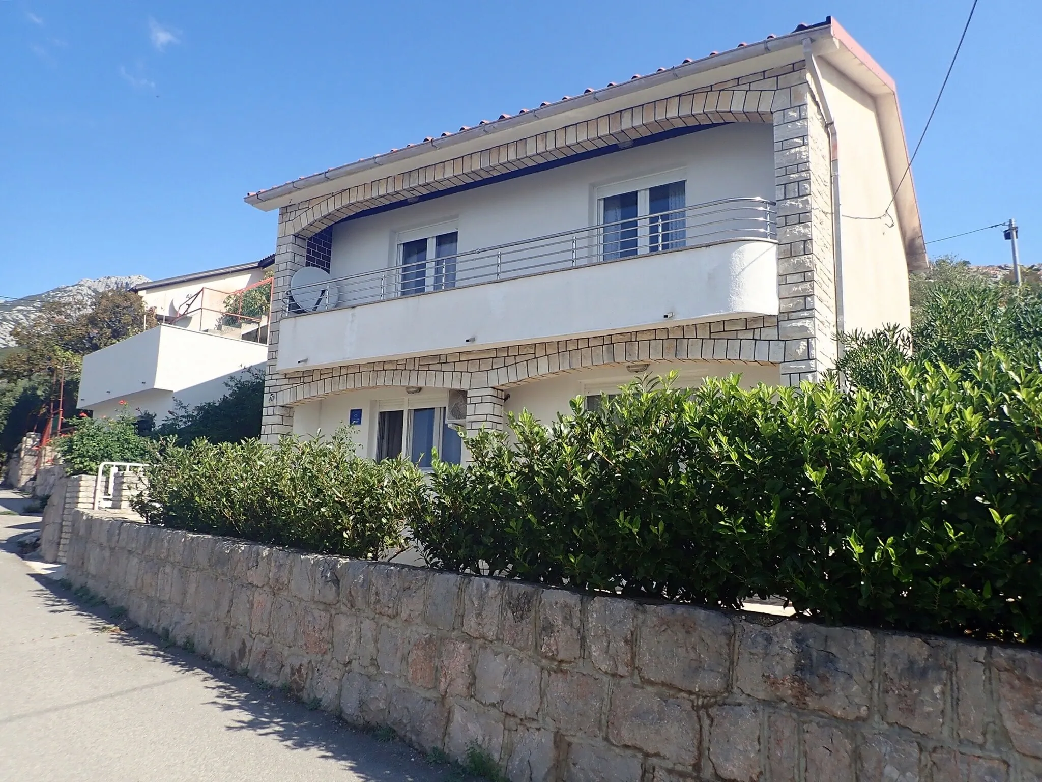 Holiday Home Mare Monti Karlobag