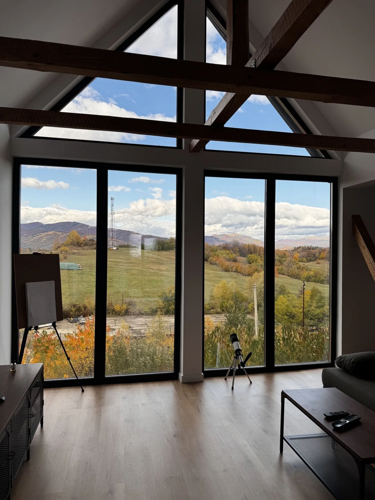 Sunset Hills Chalet Slănic