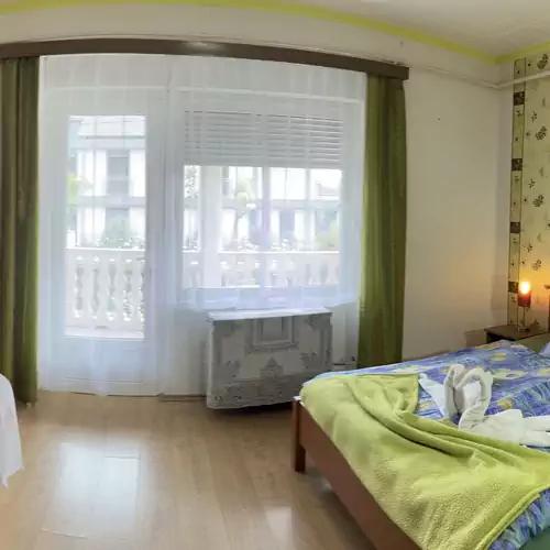 Joker Villa Apartmanház Hévíz 017 kép