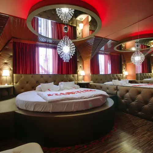 K&aacute;ma szutra szoba "Bűb&aacute;j"