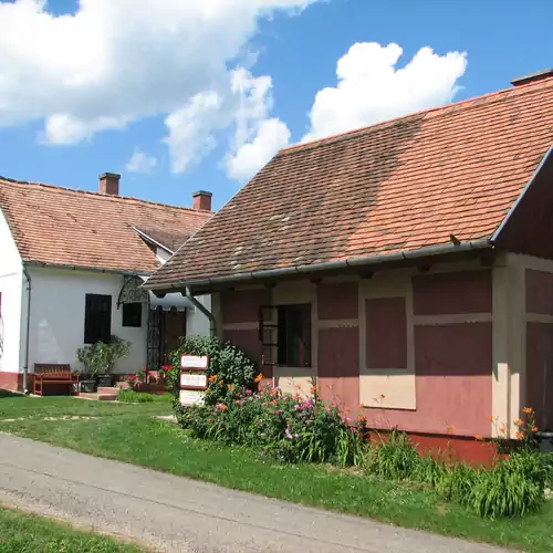 Cserépmadár Szállás és Csinyálóház Velemér 030 kép