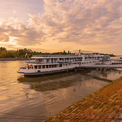 Fortuna Szálloda és Étteremhajó Budapest 029 kép