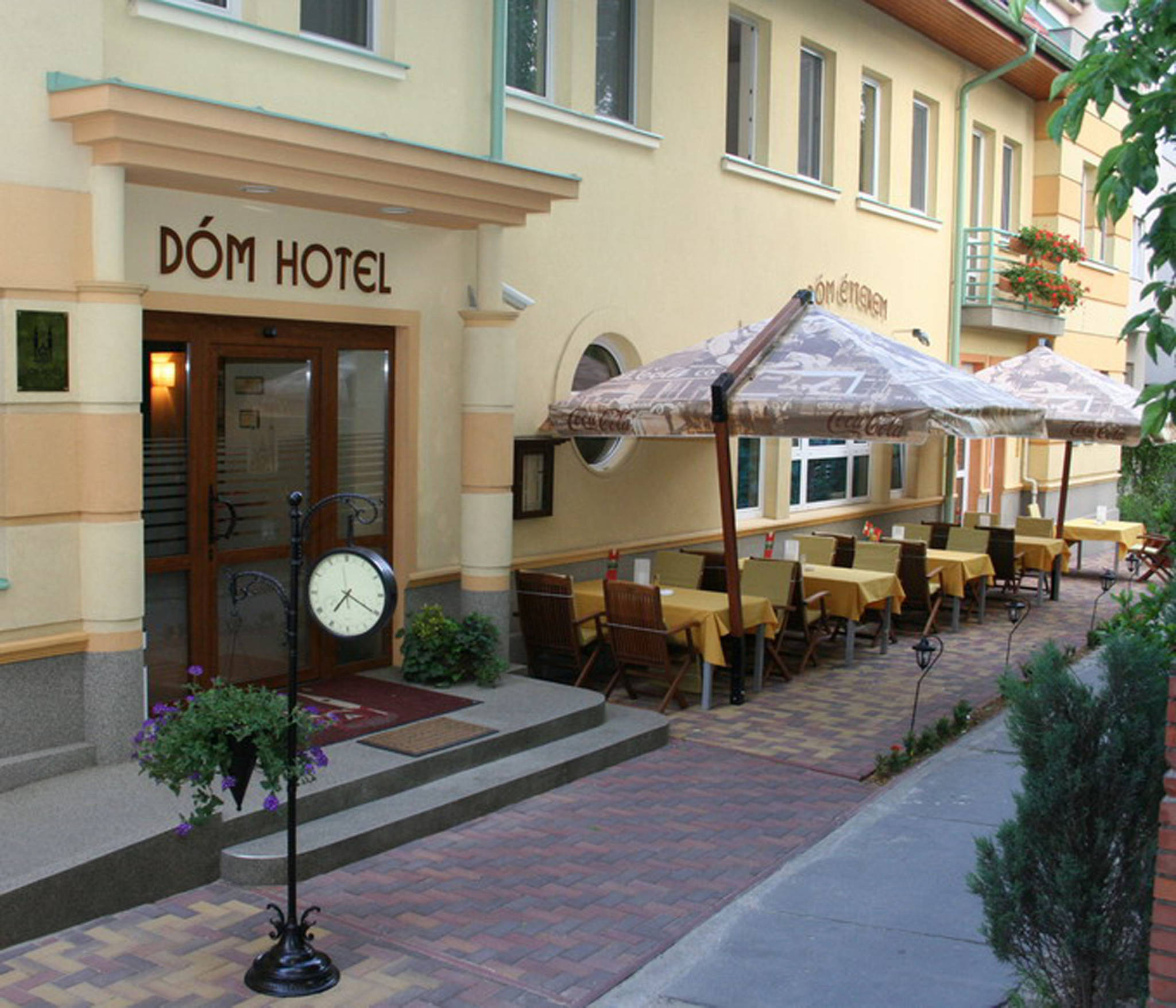 Dóm Hotel Szeged - Szallas.hu