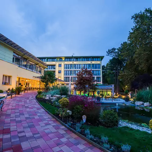 SunGarden Wellness & Conference Hotel Siófok 003 kép