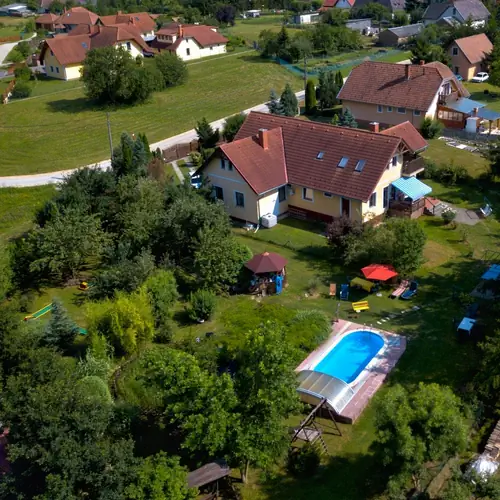 Keleti l&eacute;gi felv&eacute;tel