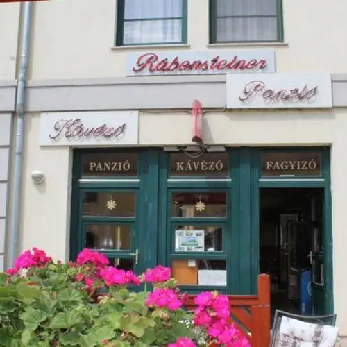 Fotó az épületről