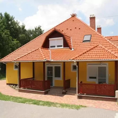 Korona Apartmanház Csokonyavisonta 002 kép