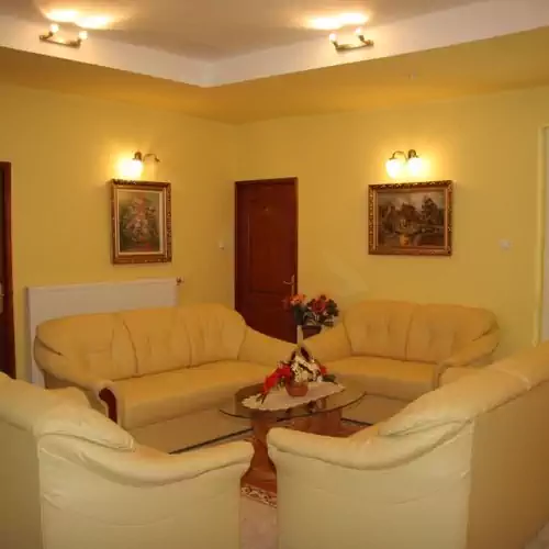 Korona Apartmanház Csokonyavisonta 004 kép